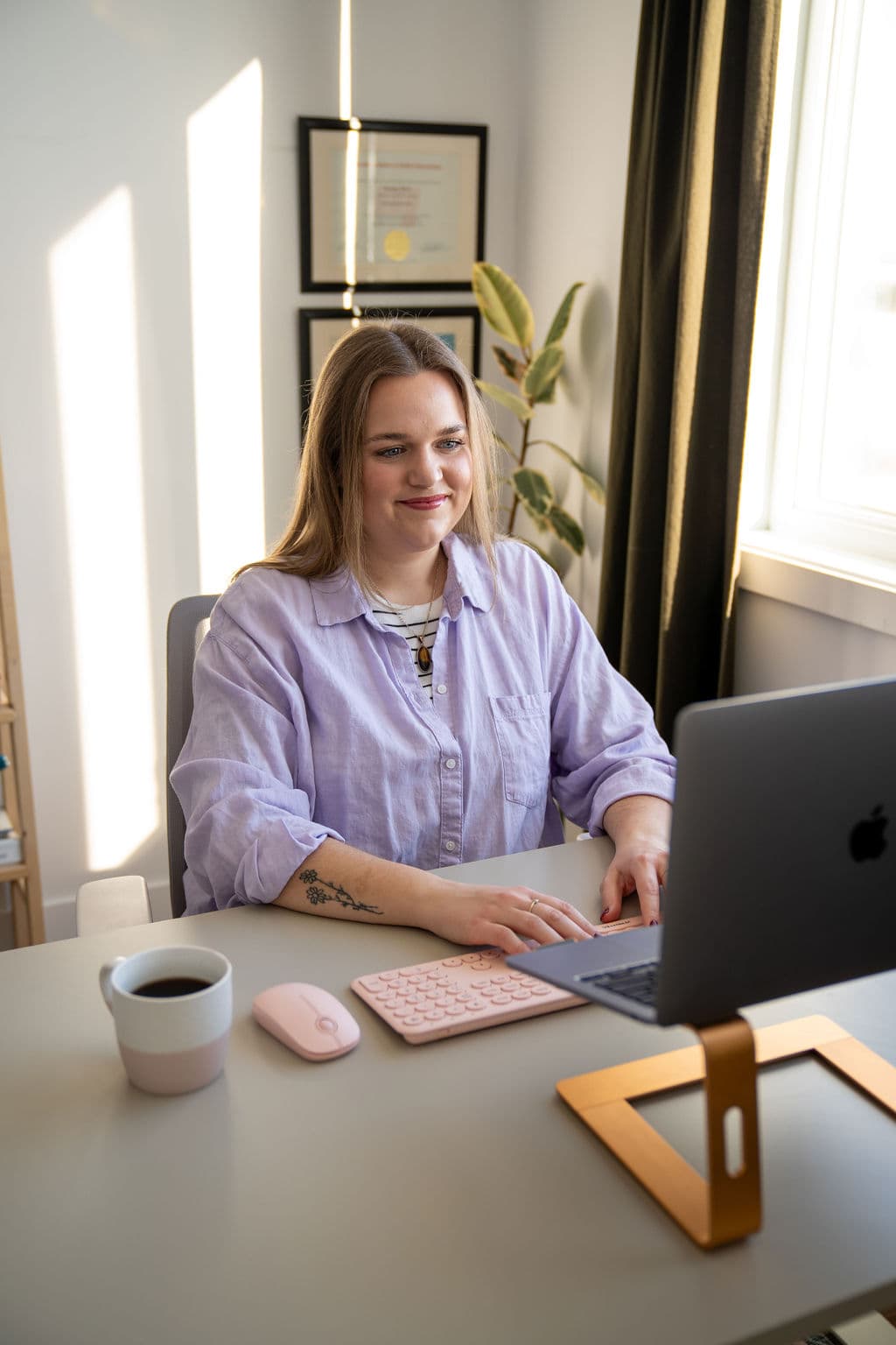 Julianne en consultation en ligne